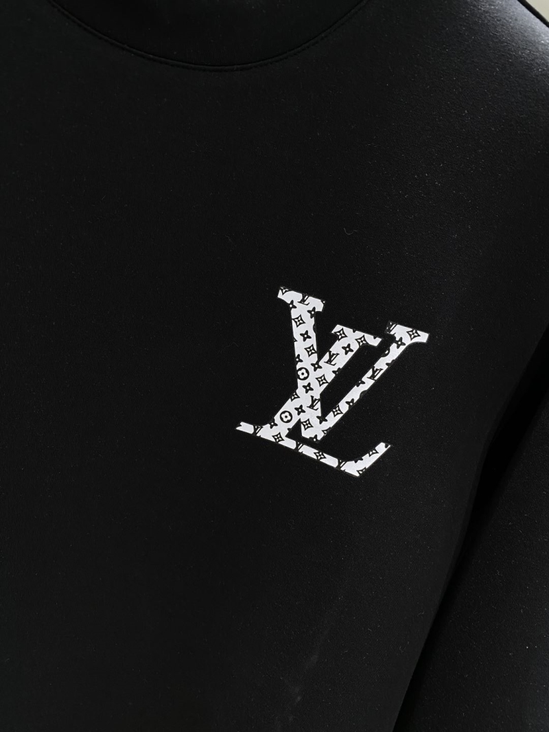 l0vis Vvtt0n t-shirt